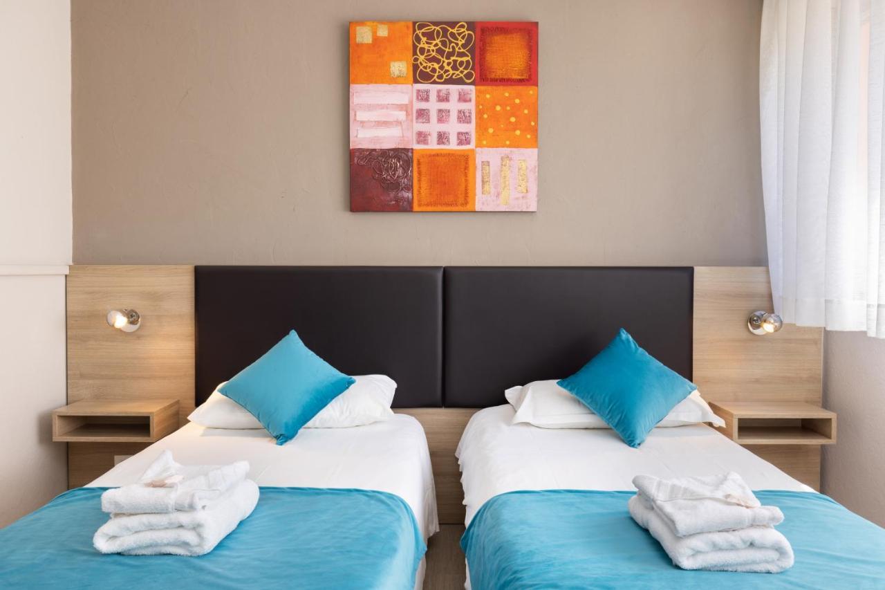 Hotel Club Le Capet Sainte-Maxime Buitenkant foto
