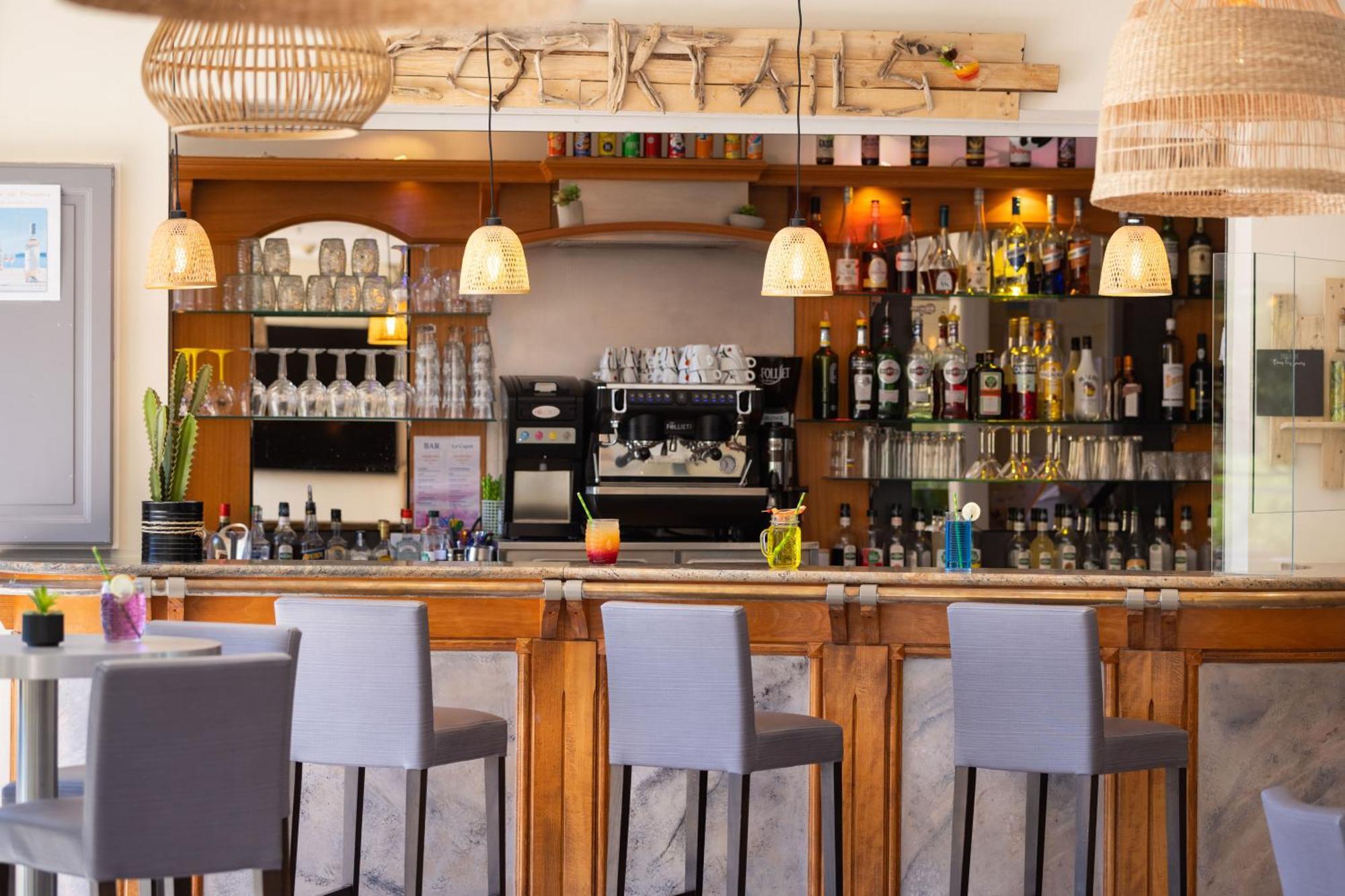 Hotel Club Le Capet Sainte-Maxime Buitenkant foto