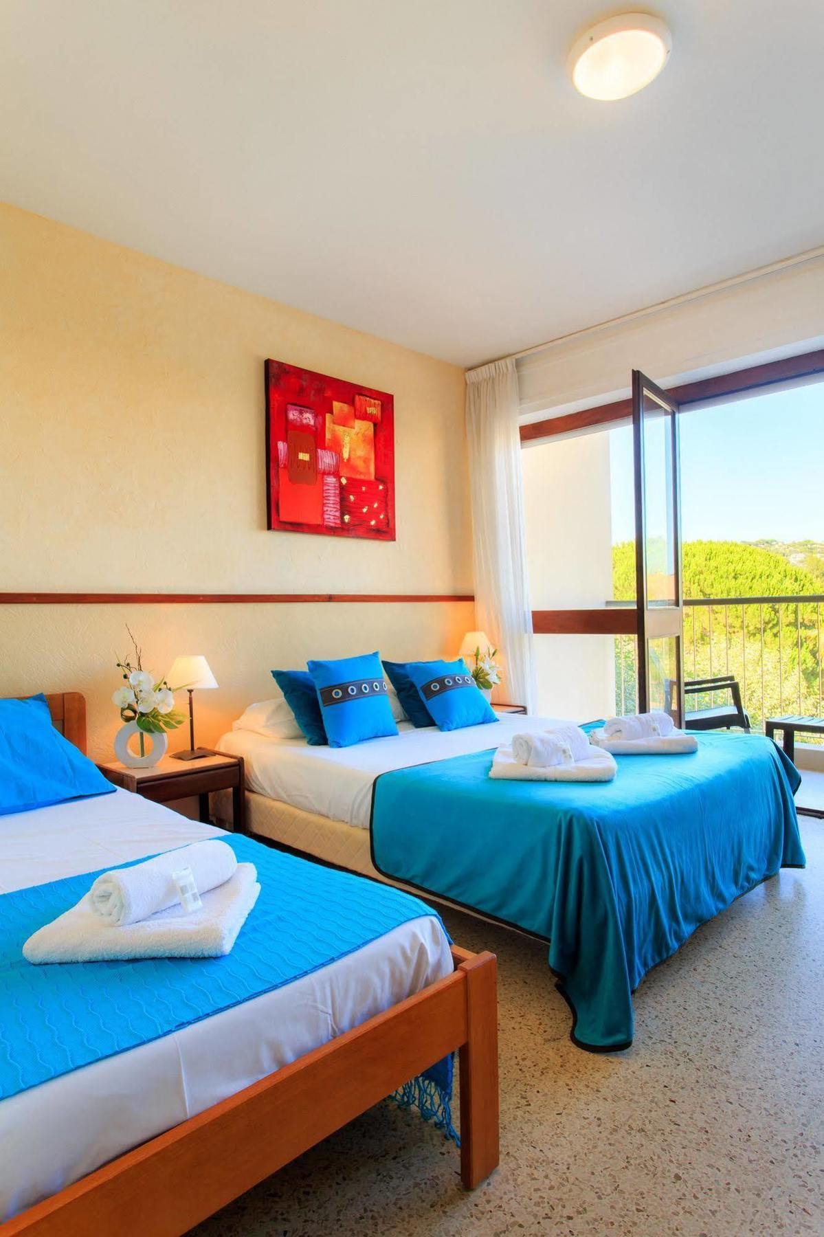 Hotel Club Le Capet Sainte-Maxime Buitenkant foto