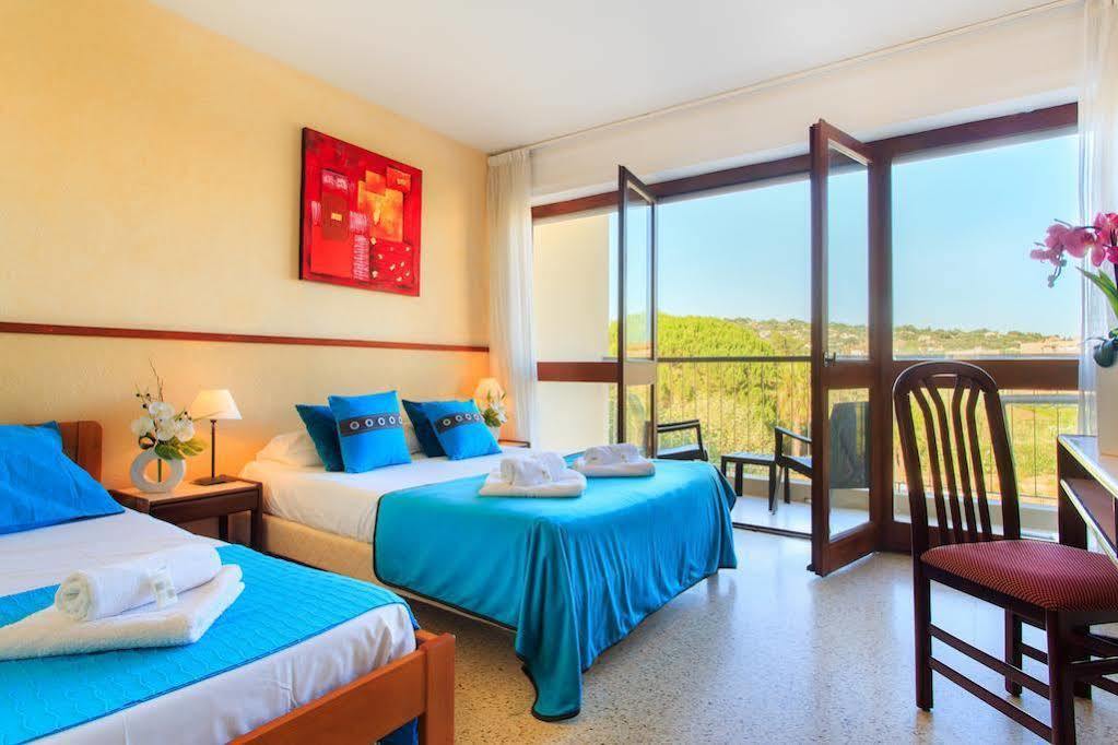 Hotel Club Le Capet Sainte-Maxime Buitenkant foto